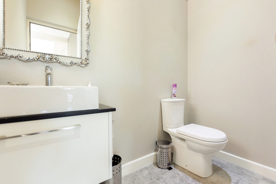 3 Bedroom Property for Sale in Langebaan Country Estate Western Cape